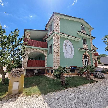 Apartman 2 Apartment ลิทซ์ยัน ภายนอก รูปภาพ