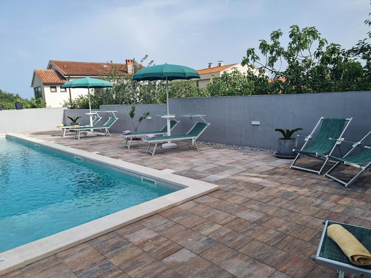 Apartman 2 Apartment ลิทซ์ยัน ภายนอก รูปภาพ